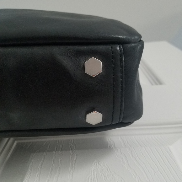 UGG Leather Slim Branford Satchel Laptop Work Bag - Picture 4 of 15